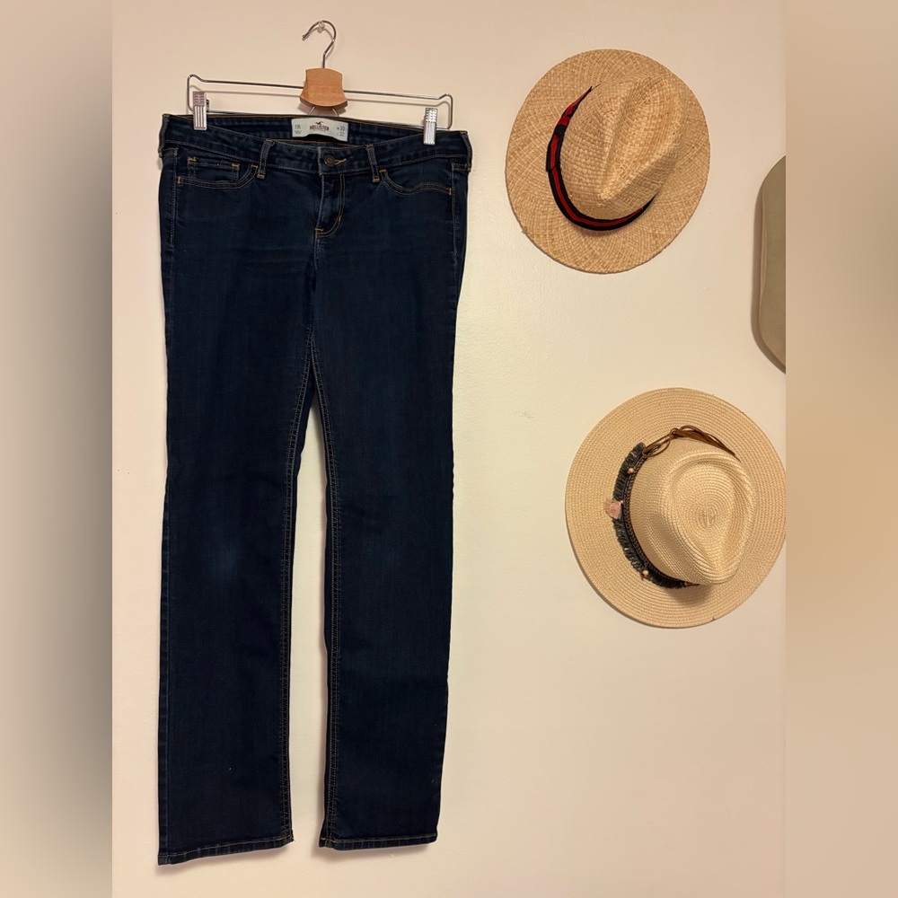 Hollister Women's Straight Leg Dark Indigo Jeans